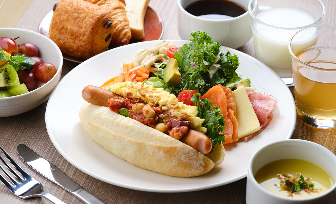 朝食